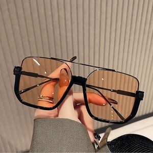 I’m selling these CC flat top sun glasses!